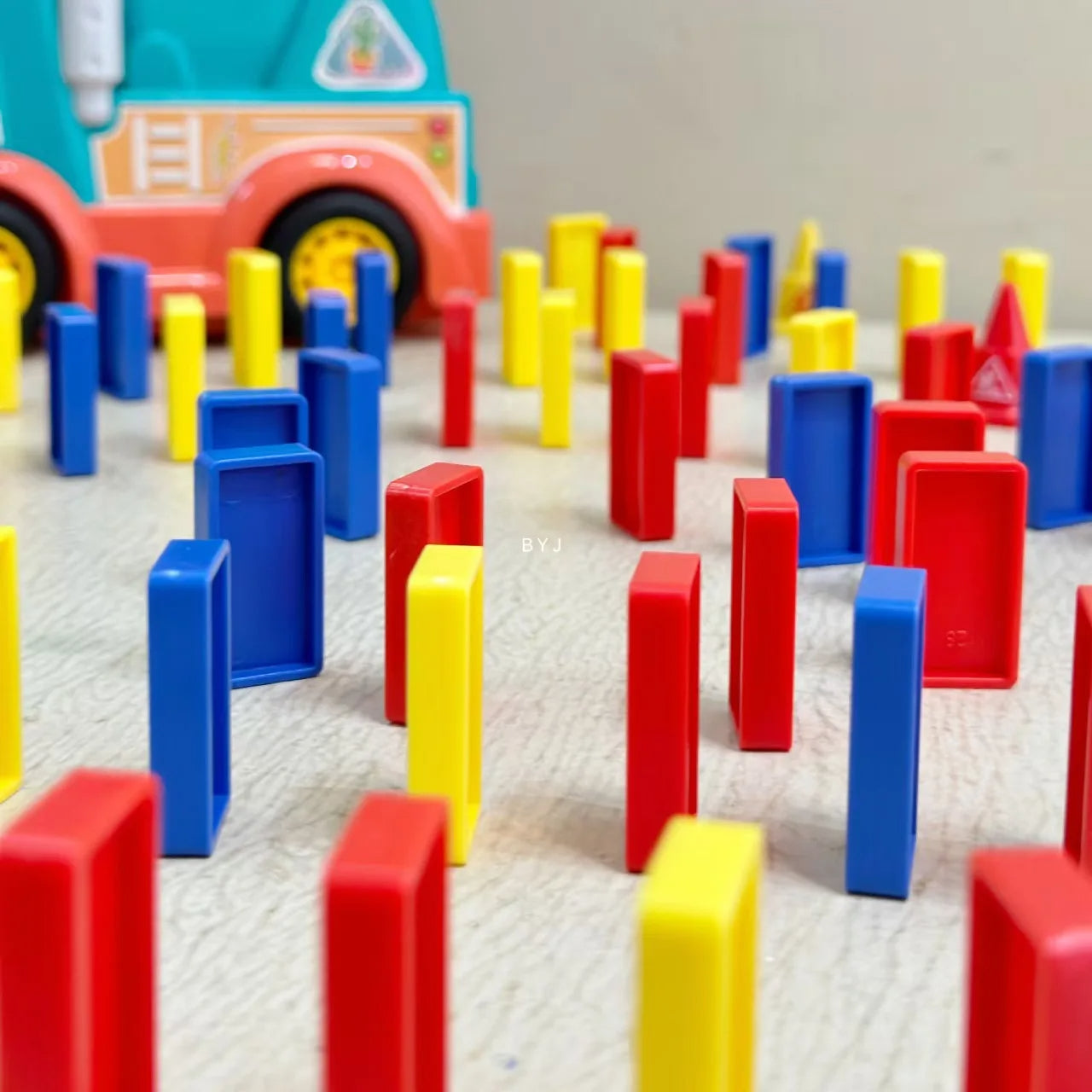 PlayfulPinnacle™ | 102 PCS Montessori Domino Truck for Learning & Development | Educational Toy for Kids 3+