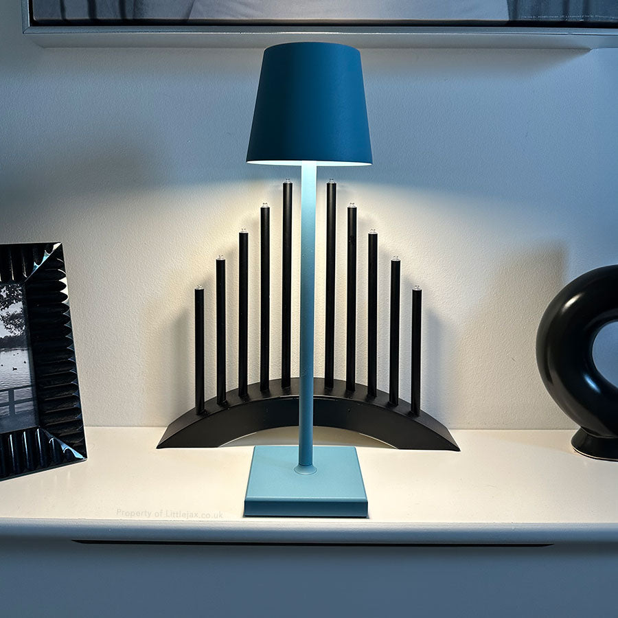 Stylish LED Bedside Lamp – Cordless, Rechargeable & Modern