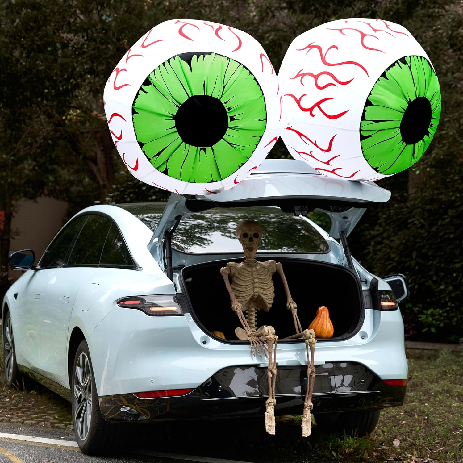 Halloween Inflatable Eyeballs | 3 Ft Light Up Decorations for Outdoor Yard & Garden Halloween Parties