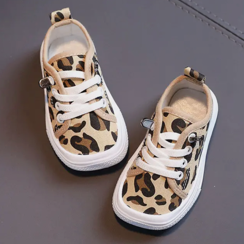 Children's Ergonomic Barefoot Sneakers | Anti-Slip, Breathable & Perfect for Active Play