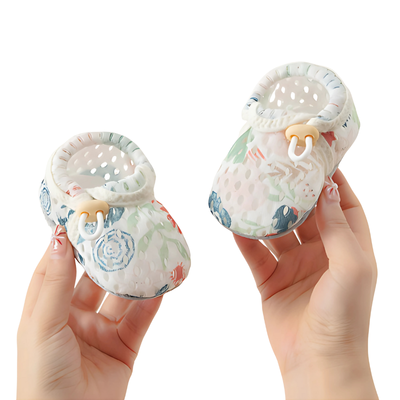 Ultra-Light Toddler Shoes | Breathable Mesh, Flexible Sole & Non-Slip Grip for Summer Adventures