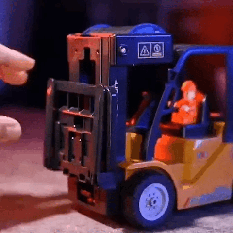 Remote Control Forklift Toy | Realistic Action, Cool Mist Effect & Music for Kids Aged 4-5+ Years