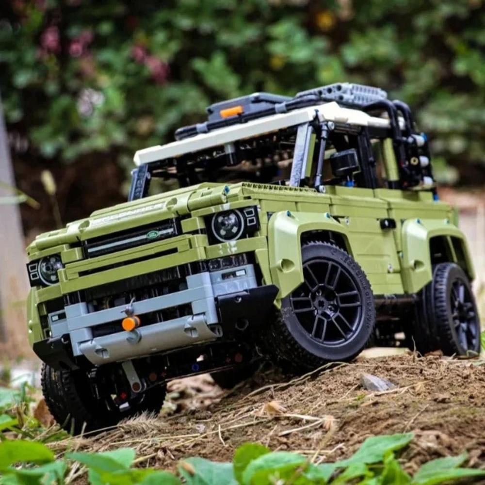 Rover Defender Model 90 | Construction Toy 2573 PCS