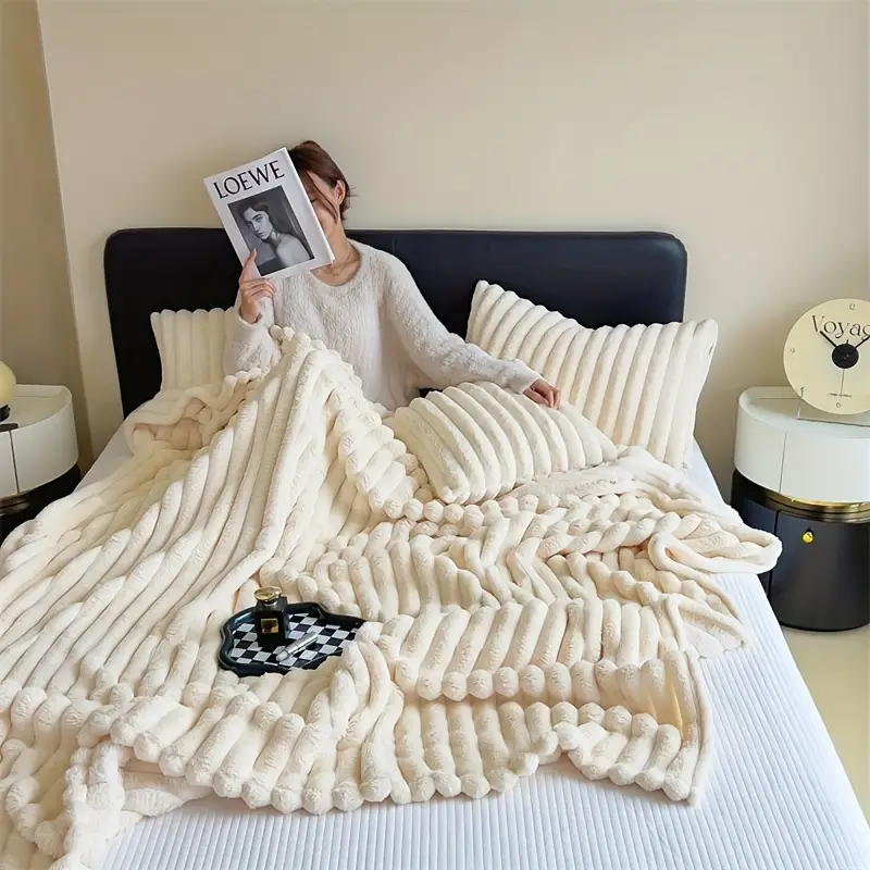 Soft Throw Blanket | Cozy and Plush Teddy Throw for Extra Comfort