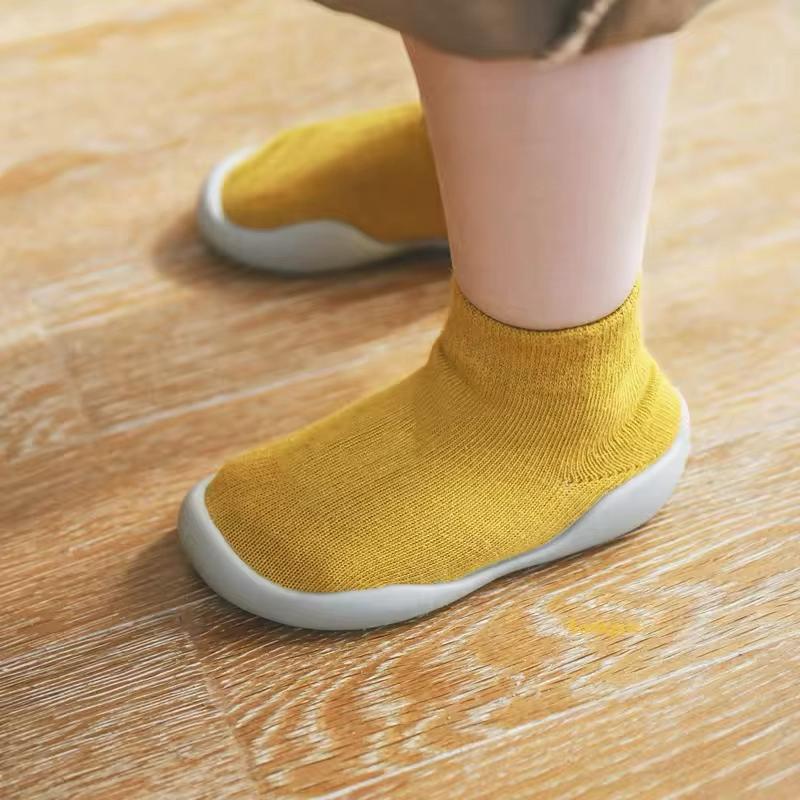 Anti-Slip Socks for Babies and Toddlers | Non-Slip Silicone Grip & Comfortable Cotton for Safe Walking on Slippery Surfaces