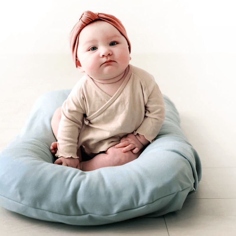 Baby Lounger Nest Bed | Soft Organic Cotton, Portable & Safe for Co-Sleeping and Hands-Free Moments