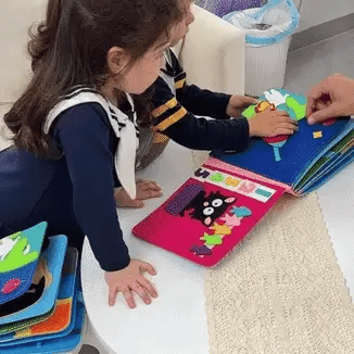 Montessori Activity Book for Children – Interactive Felt Learning Book with Fine Motor Skills Activities