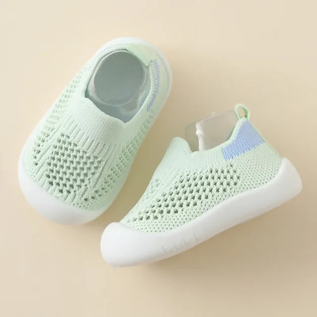 Confortable Toddler Shoes - Soft Slip-On Sneakers for First Walkers Childrens