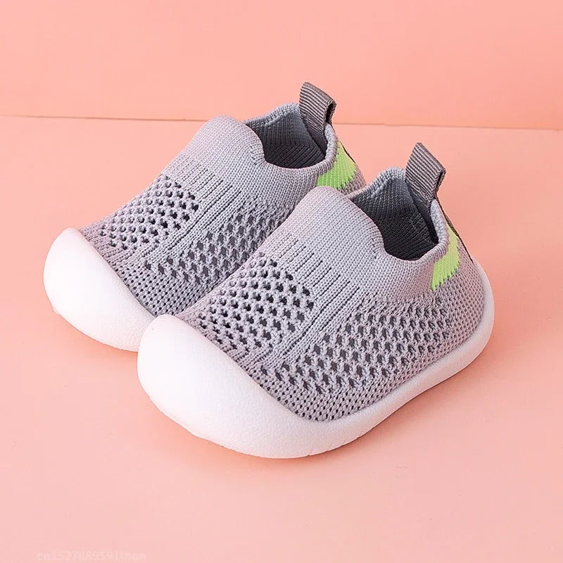 Confortable Toddler Shoes - Soft Slip-On Sneakers for First Walkers Childrens