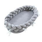 Cozy Baby Pod – Baby Nest Knit Moses Basket for Newborns in Soft Cotton