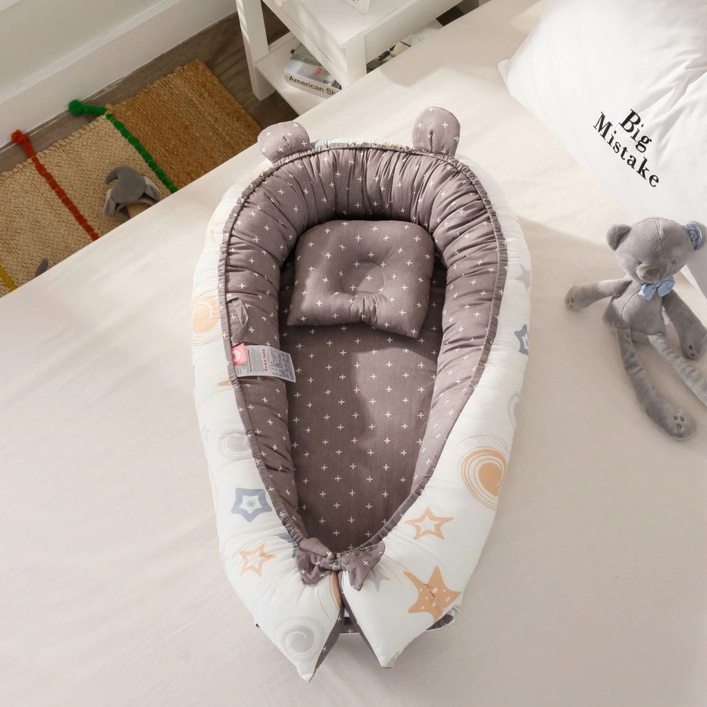 Baby Nest Bed with Pillow Sleepyhead Pod