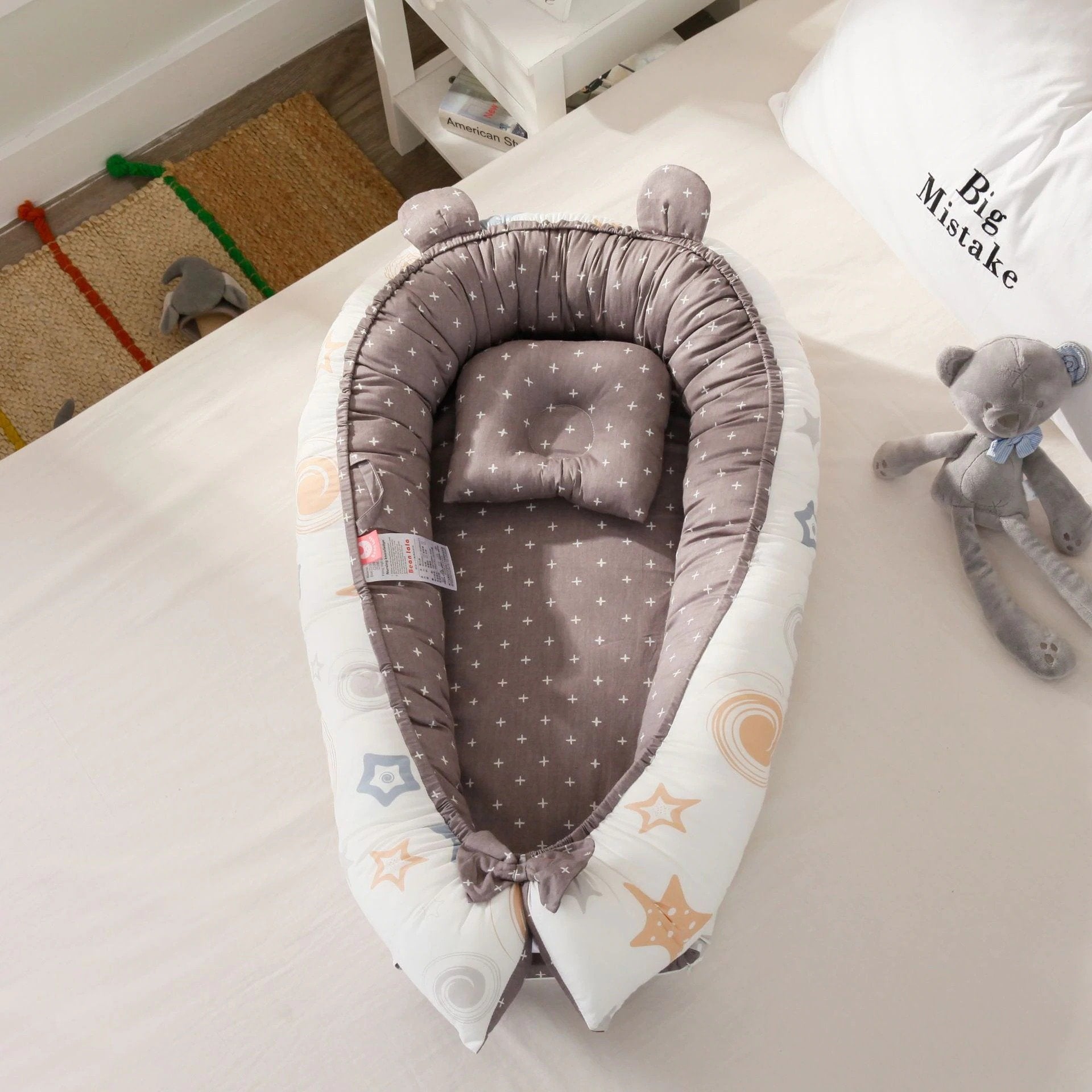Baby Nest Bed with Pillow Sleepyhead Pod
