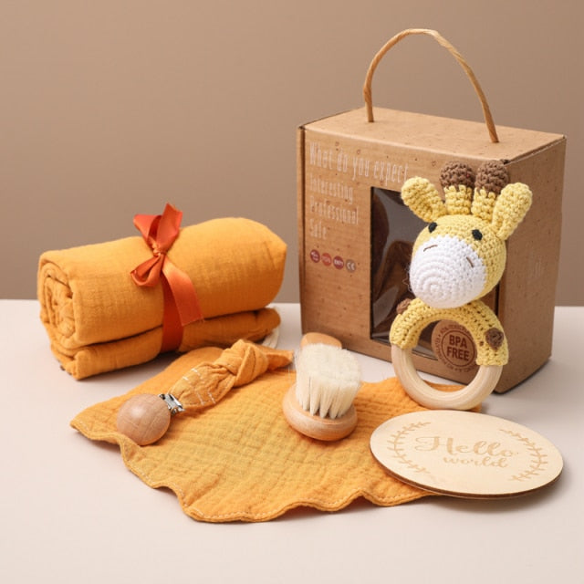New Baby Infant Animal Box Hamper for Maternity and New Parents