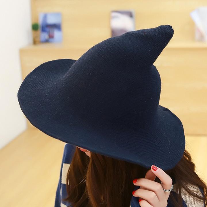 Modern Hat Witch